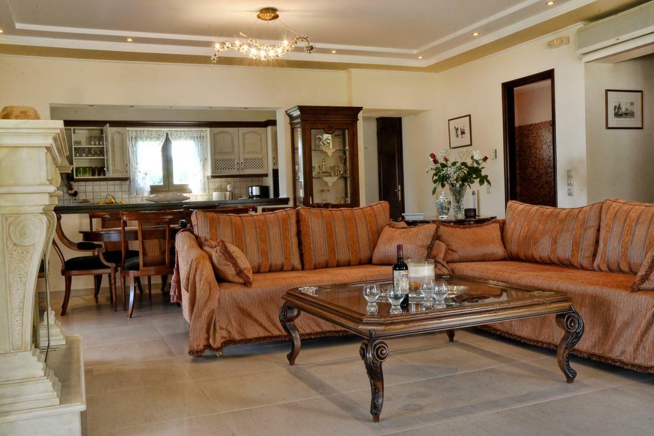 Villa Venetian Shipyard