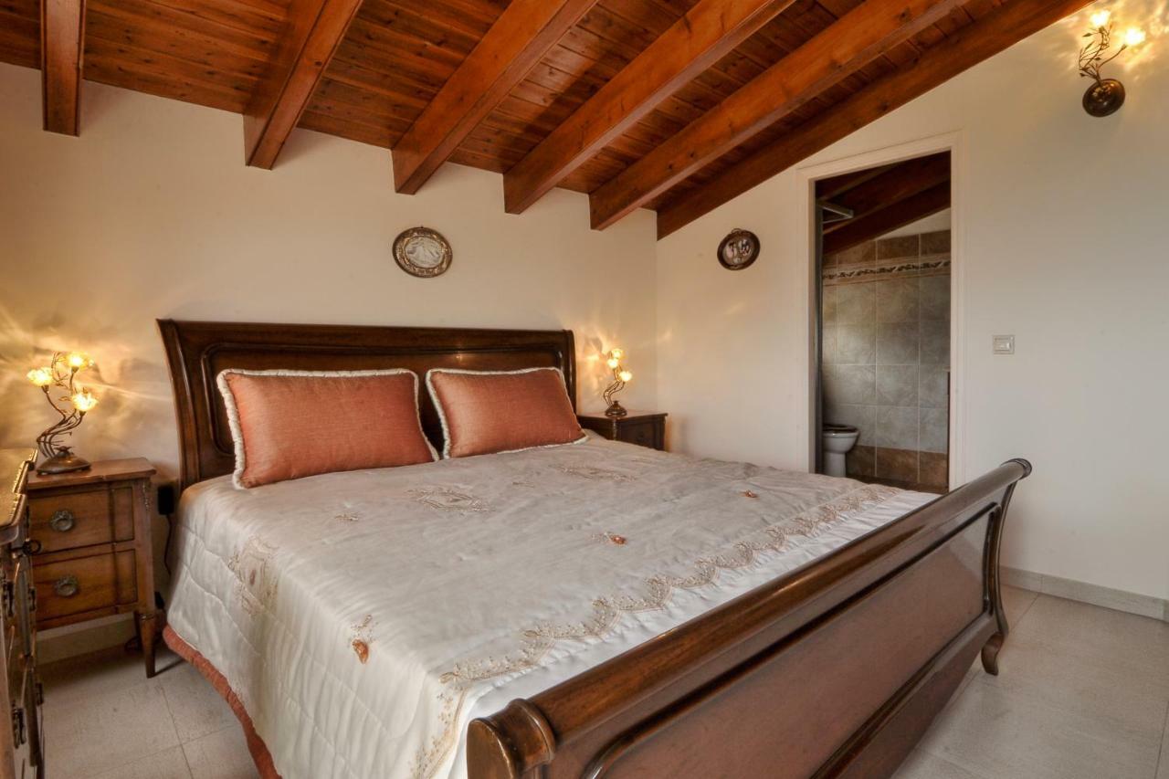 Venetian Shipyard Villa Gouvia
